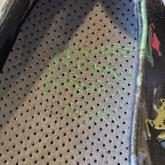 Dansko Vegan Volley Comfort Clogs Printed Frogs Black Size 39 US 8.5 9 Shoes - Picture 10 of 12